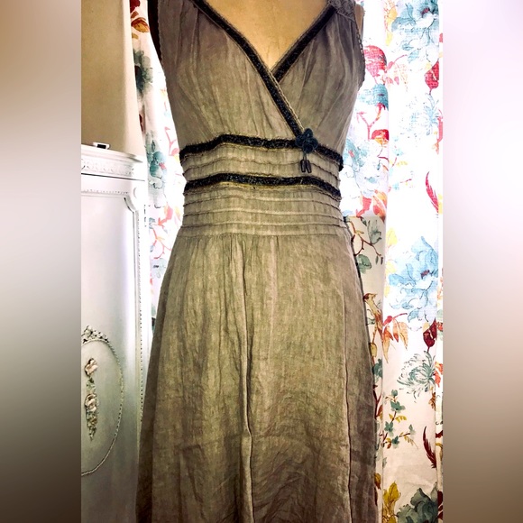 Fabulous embellished linen dress/antique Chinese embroidery trim, One of a kind - Picture 2 of 13